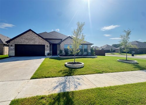 300 Libby Ln, Mansfield, TX, 76063-7450 | Card Image