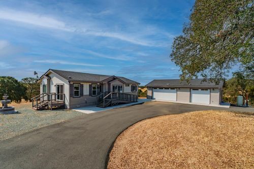 393 Danna Ct, Wallace, CA, 95254-7242 | Card Image