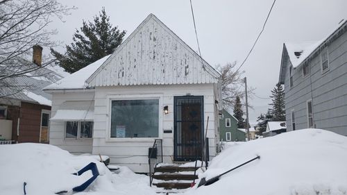 105 N Beecher St, Bessemer, MI, 49911-1109 | Card Image