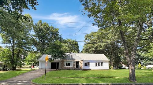 35 Rexhame Rd, Worcester, MA, 01606-2457 | Card Image