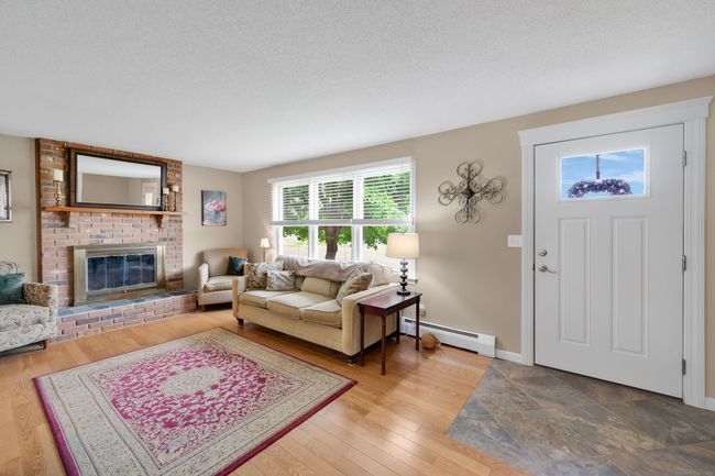 58 Spruceland Rd, House other with 4 bedrooms, 2 bathrooms and null parking in Enfield CT | Image 5