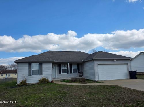 1225 S College Street, Webb City, MO, 64870 | Card Image