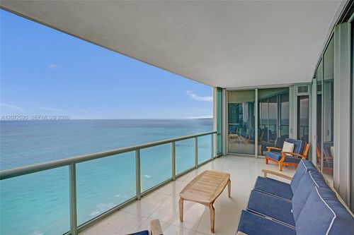 3206-17121 Collins Ave, Sunny Isles Beach, FL, 33160-3897 | Card Image