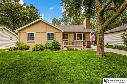 2400 Sw 14th St, Lincoln, NE, 68522-1916 | Card Image