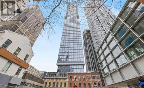 2009-8 Cumberland Street, Toronto (Annex), ON, M4Y0B6 | Card Image