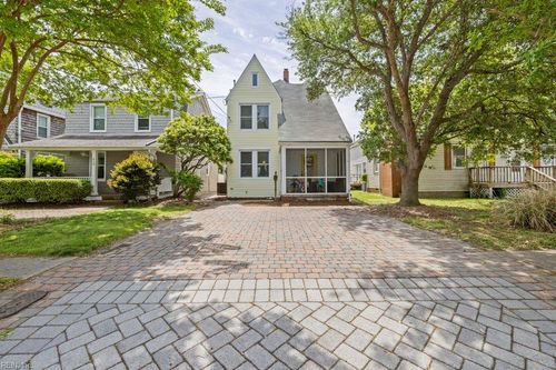 412 26th Street, Virginia Beach, VA, 23451 | Card Image