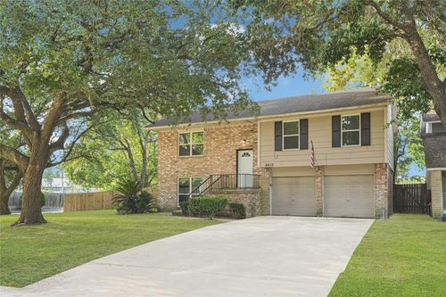 8610 Timber View Dr, Humble, TX, 77346-2304 | Card Image