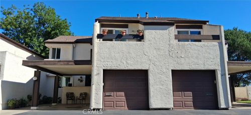 1437 Robin Ln, El Cajon, CA, 92020-1456 | Card Image