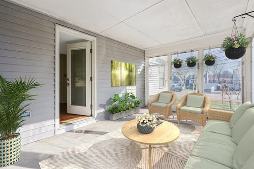 342 Old Connecticut Path, Framingham, MA, 01701-4540 | Card Image