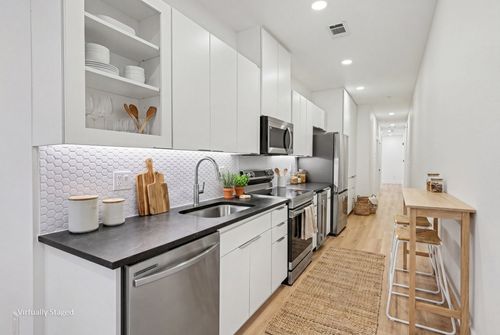 101-2217 N Fitzhugh Ave, Dallas, TX, 75204-4077 | Card Image