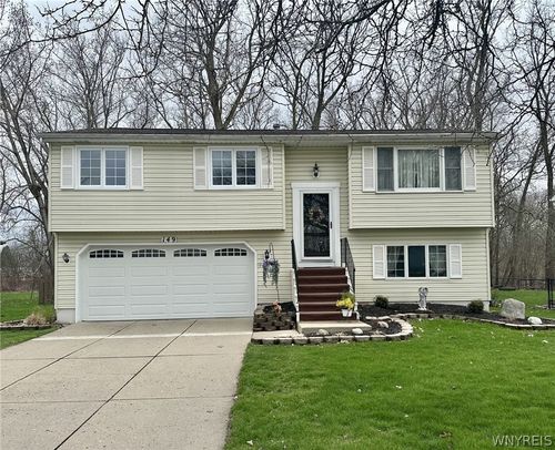 149 Hillpine Rd, Cheektowaga, NY, 14227-2261 | Card Image
