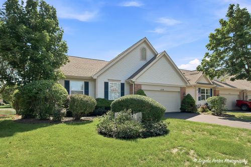 7-1-1229 E Oakwood Dr, Fox Lake, IL, 60020-0810 | Card Image