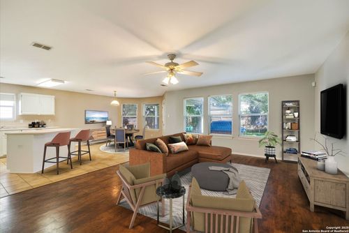 1127 Cougar Country, San Antonio, TX, 78251-4053 | Card Image