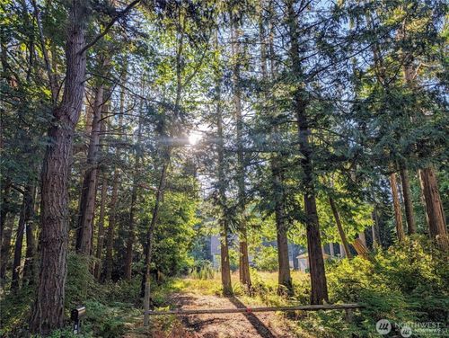 168 Tyee Dr, Point Roberts, WA, 98281-9602 | Card Image