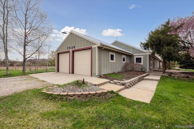 7830 Webster Church Rd, House other with 4 bedrooms, 2 bathrooms and null parking in Whitmore Lake MI | Image 7