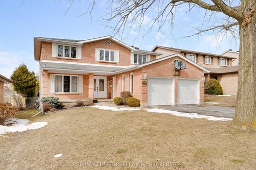 838 Woodside Dr, Kingston, ON, K7P1T2 | Card Image