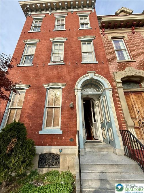 223 N 8th St, Allentown, PA, 18102-4012 | Card Image