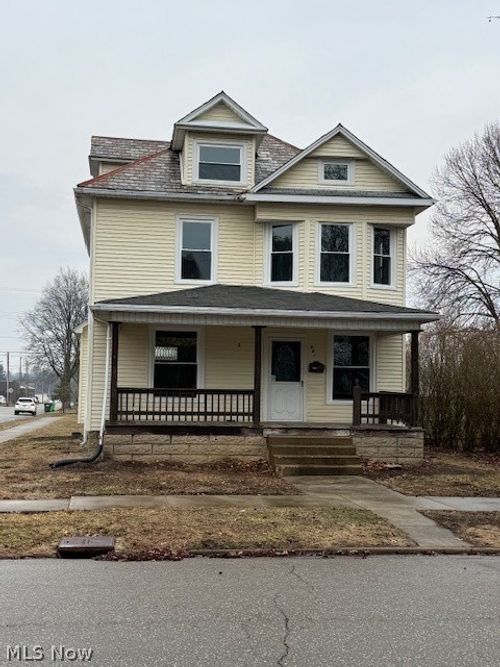 601 E 4th St, Dover, OH, 44622-1315 | Card Image