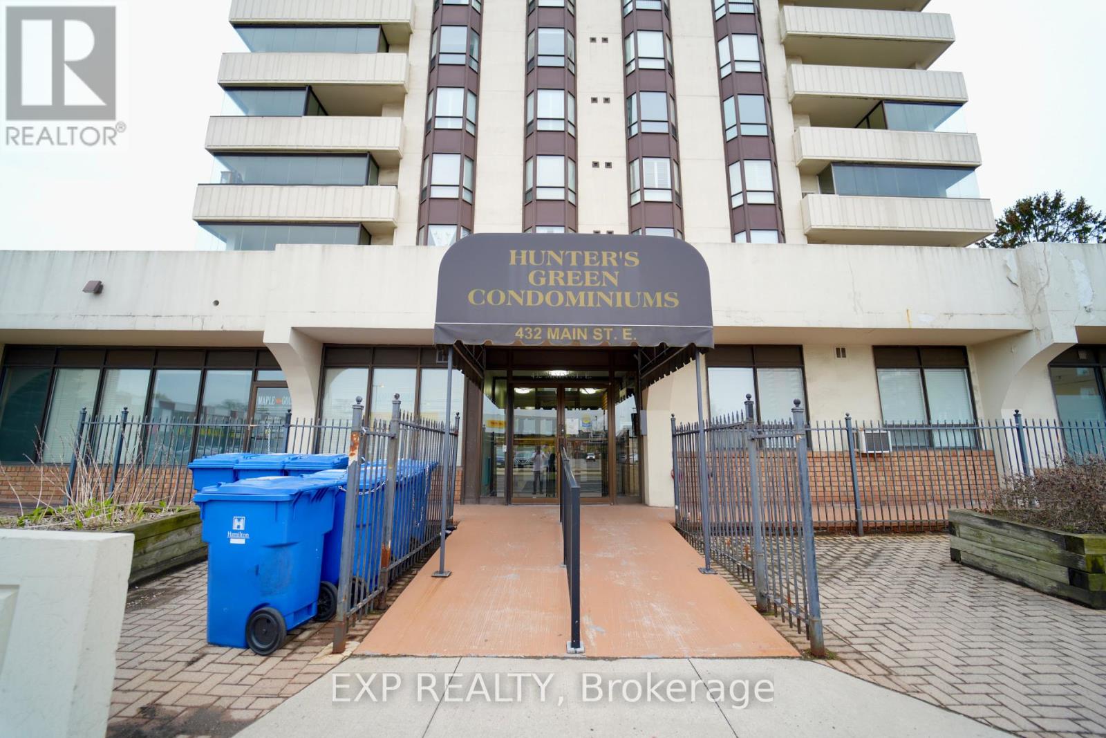 Residential in Hamilton (Stinson) 5