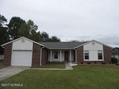 104 Bayer Ct, Havelock, NC, 28532-1735 | Card Image