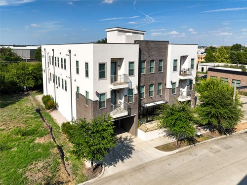 apt-301-2712 Wingate St, Fort Worth, TX, 76107-2066 | Card Image