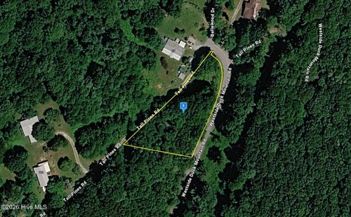 20 Tall Pines Road, Franklin, NC, 23851 | Card Image