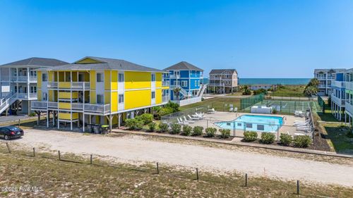 9d-1068 Ocean Blvd W, Holden Beach, NC, 28462-1821 | Card Image
