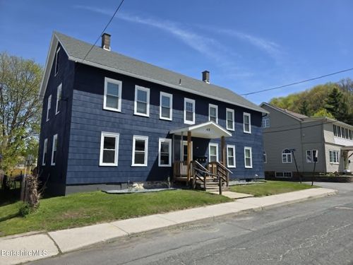 3-40 E Jordan St, Adams, MA, 01220-1587 | Card Image