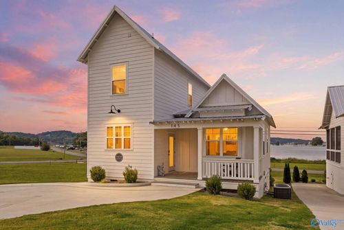 145 Plantation Way, Guntersville, AL, 35976-0597 | Card Image