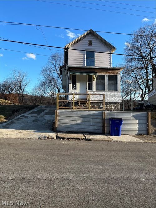 1216 Erie St, East Liverpool, OH, 43920-3535 | Card Image