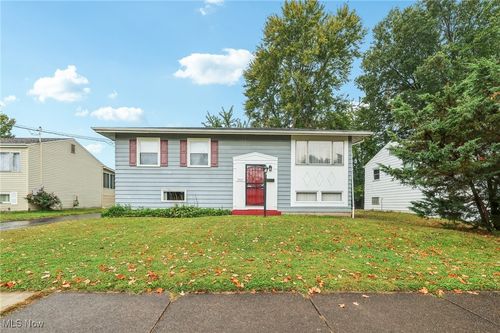 3365 Tod Ave Nw, Warren, OH, 44485-1360 | Card Image