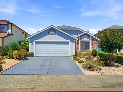 231 Breezewalk Dr, Vallejo, CA, 94591-7145 | Card Image