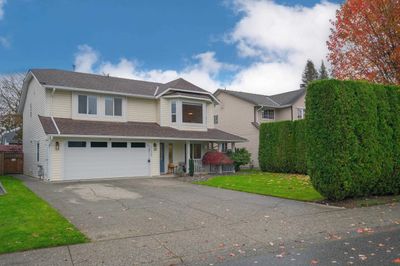 21125 92b Ave, House other with 5 bedrooms, 3 bathrooms and 6 parking in Langley BC | Image 3