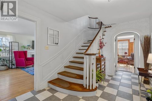 46 Broadway St S, House with 4 bedrooms, 2 bathrooms and null parking in Kensington PE | Card Image