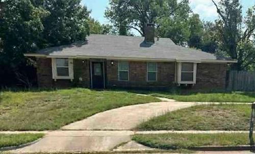 1004 Forest Ridge Drive, Bedford, TX, 76022 | Card Image