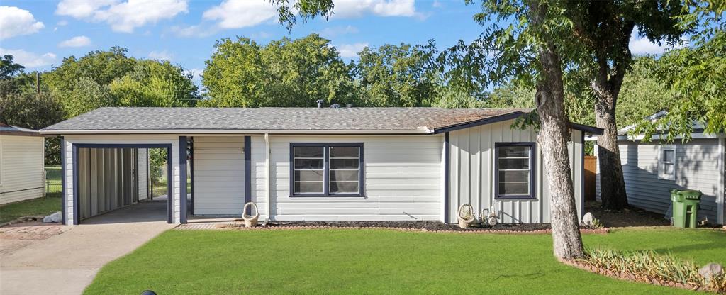 Bluebonnet Dr, Hurst, TX 76053