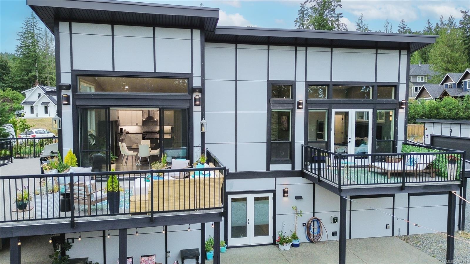 Residential in Cobble Hill 2