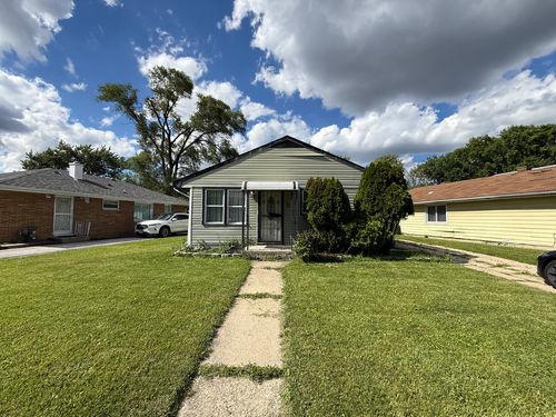 63 W 141st St, Dixmoor, IL, 60426-1105 | Card Image