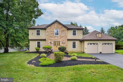 14 Findley Ln, PRINCETON JUNCTION, NJ, 08550-3018 | Card Image