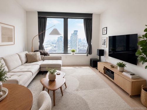 3 Court Square, New York, NY, 11101 | Card Image