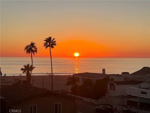 6-2124 Hermosa Avenue, Hermosa Beach, CA, 90254 | Card Image