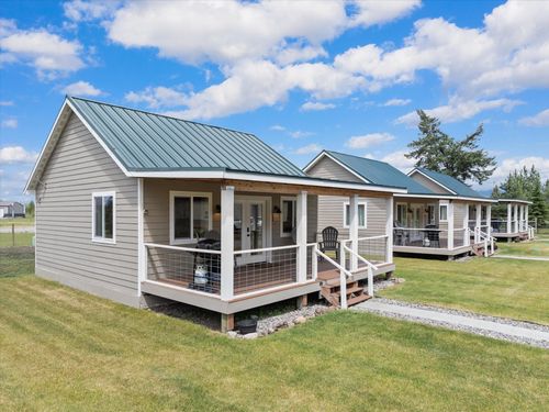 125 Firehall Ln, Columbia Falls, MT, 59912-9521 | Card Image