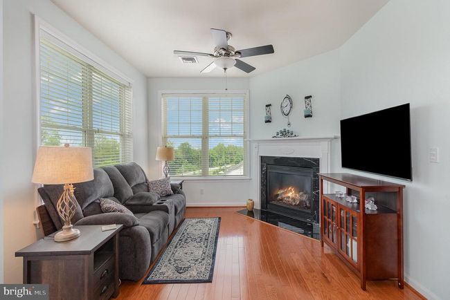 APT-403 - 1010 Crest Way, Condo with 2 bedrooms, 2 bathrooms and null parking in YORK PA | Image 7