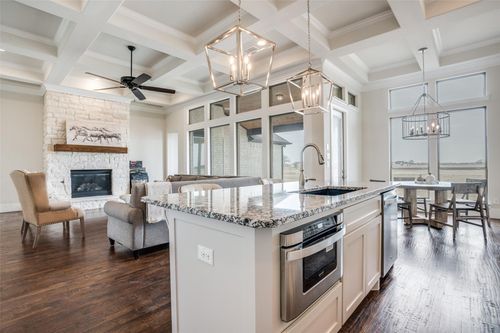 118 White Wing Ct, Weatherford, TX, 76088-2013 | Card Image