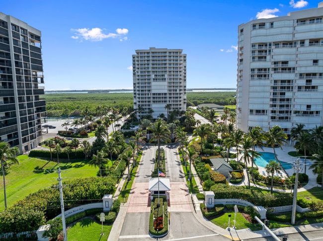 APT-3-4 - 5051 N Highway A1a, Condo with 3 bedrooms, 2 bathrooms and null parking in Hutchinson Island FL | Image 28