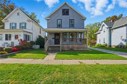 5231 Stark Ave, Ashtabula, OH, 44004-6633 | Card Image