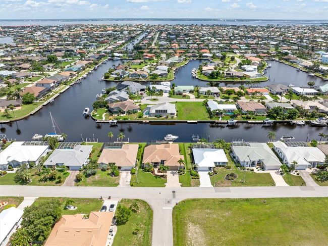 2224 Via Veneto Dr, House other with 3 bedrooms, 2 bathrooms and null parking in PUNTA GORDA FL | Image 47