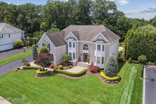 4 Livingston Ct, Marlboro, NJ, 07746-2746 | Card Image