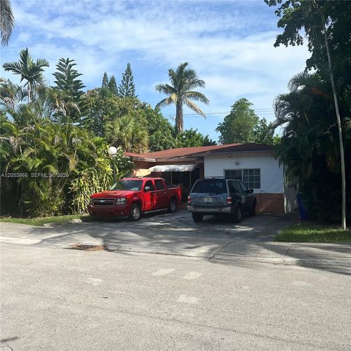 1760 Ne 160th St, North Miami Beach, FL, 33162-4736 | Card Image