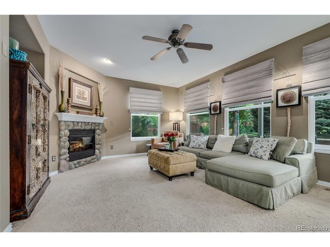 9229 Aspen Creek Way, House other with 4 bedrooms, 4 bathrooms and null parking in Highlands Ranch CO | Image 9